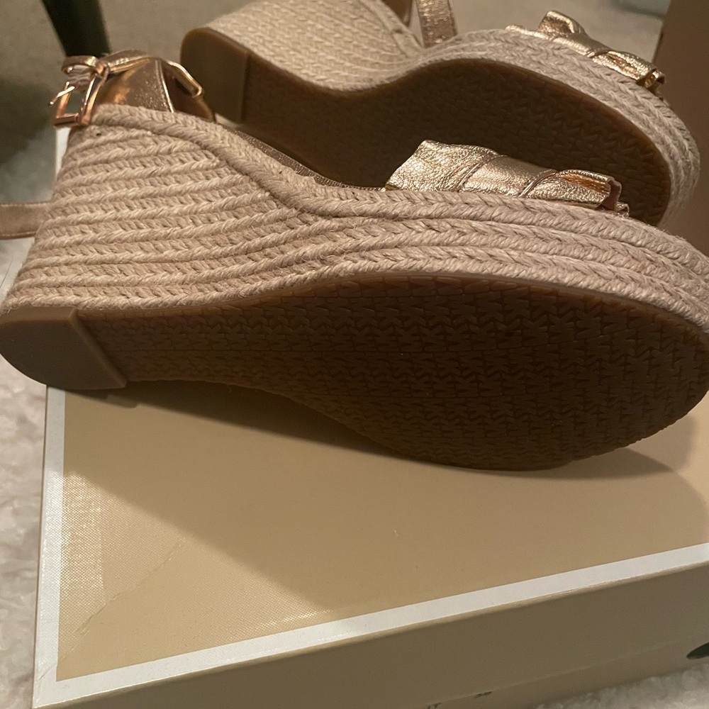 Brand new MK rose gold shoe size 8